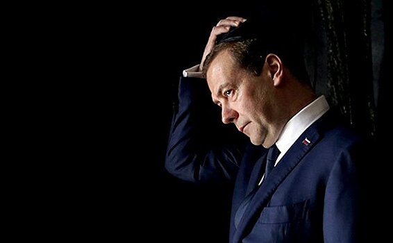 Медведеву доложили о ситуации в Керчи