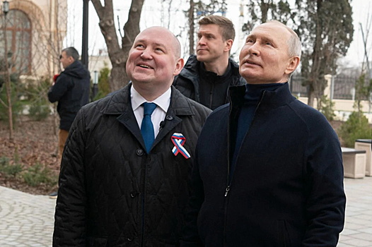 В США оценили визиты Путина в Мариуполь и Крым