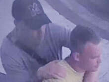 Появилось видео, как пьяные самокатчики сломали ногу женщине в Новороссийске