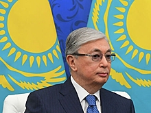 Президент Казахстана привился вакциной "Спутник V"