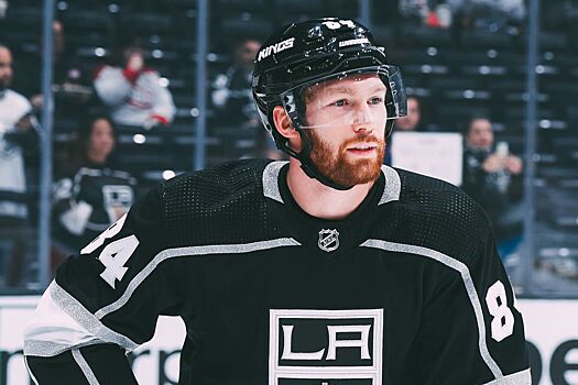 Российский защитник ответил на вопрос, чему научился у легенд НХЛ Копитара и Даути