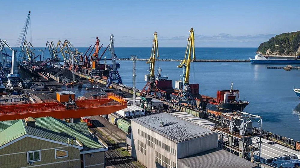 Морской торговый порт Туапсе увеличил выработку на 10%