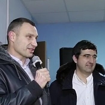 Кличко пригласил в Киев чемпиона мира по шахматам из России