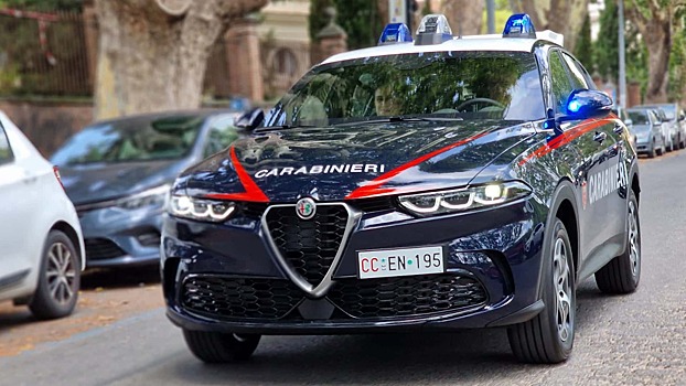 Кроссовер Alfa Romeo Tonale присоединяется к полицейскому флоту карабинеров в Италии