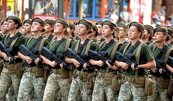 В "Слуге народа" прокомментировали приказ о постановке женщин на воинский учет