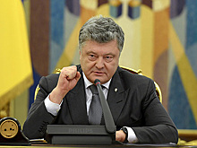Порошенко передумал лишать крымчан украинского гражданства