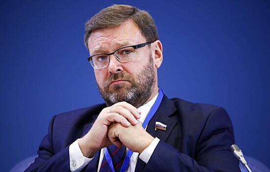 Косачев прокомментировал совершенствование миграционного законодательства