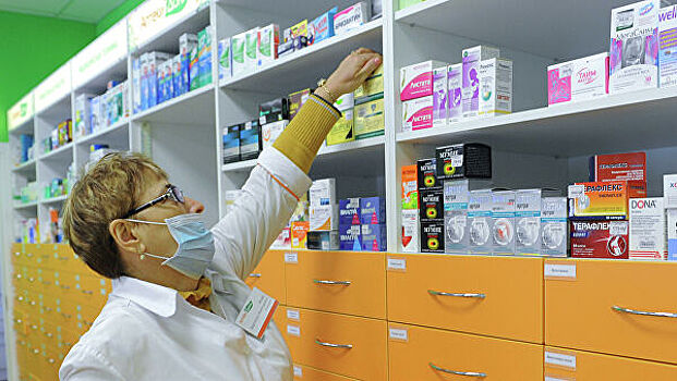 Выручка российских аптек существенно упала