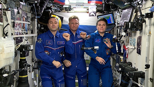 Экипаж МКС поздравил стратегических ракетчиков с Днем РВСН