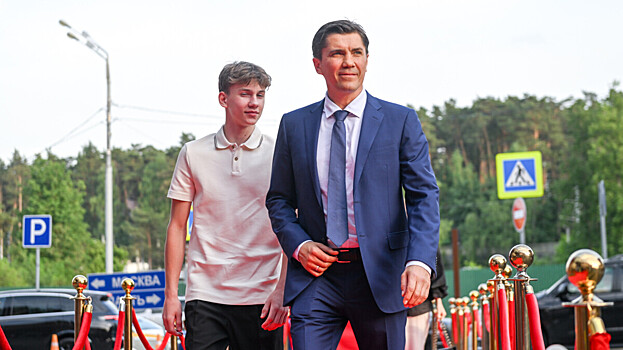 Крикунов высказался об отсутствии Никитина на чемпионском параде «Локомотива»