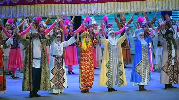 Минкульт Киргизии запретил артистам выступать под фонограмму