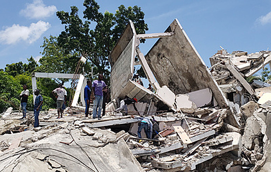 В Гаити число жертв землетрясения увеличилось до 304