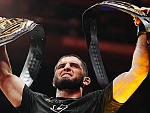 Махачева назвали лучшим бойцом на планете