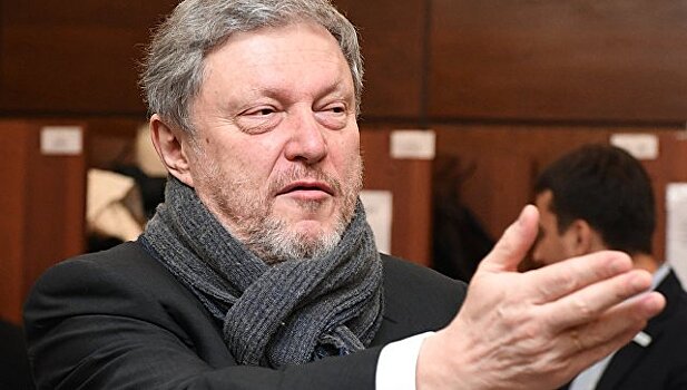 Явлинский предложил освободить "АвтоВАЗ" от уплаты части налога на прибыль