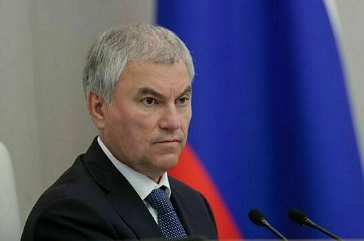 Володин возложил цветы к Мемориалу памяти жертв блокады Ленинграда в Бишкеке