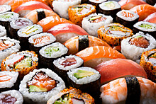 Диетолог: роллы и суши чаще всего приводят к пищевому отравлению