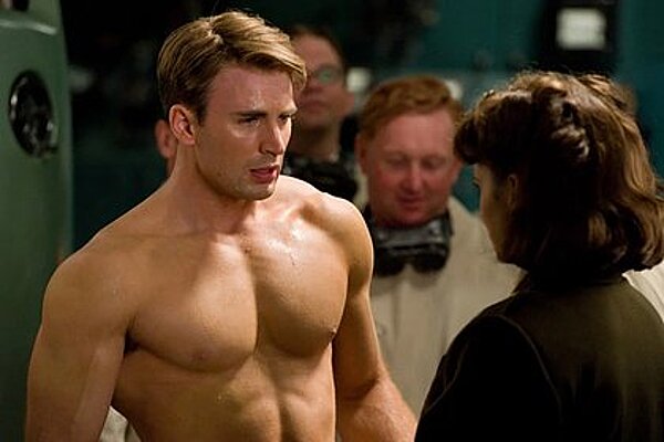 жалаңаш жас корей әйелдері