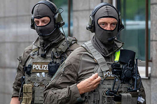 Bild: полиция Германии в ходе операции задержала двух человек в Вуппертале