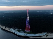 В День России Шуховская башня в Дзержинске засияла цветами российского флага