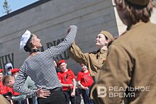 Почти 400 казанских школьников исполнят "Вальс Победы" на Кремлевской набережной
