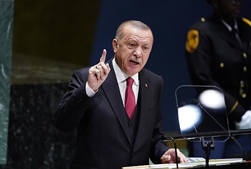 Эрдоган подтвердил запрет на новогодние программы в отелях