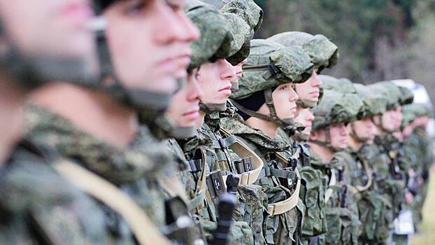 Военный Никитин взорвал гранату рядом с боевиками ВСУ, прикрывая отход отряда