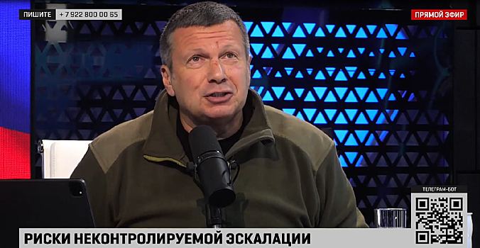 Телеведущий Владимир Соловьёв после угроз Пугачёвой появился в эфире с синяком и ссадинами
