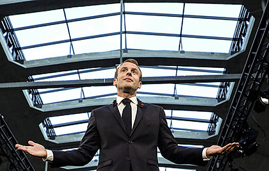 Третье обновление. Как Эмманюэль Макрон сменил ближний круг