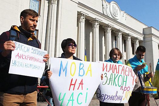 На Украине игнорируют запрет на использование русского в магазинах