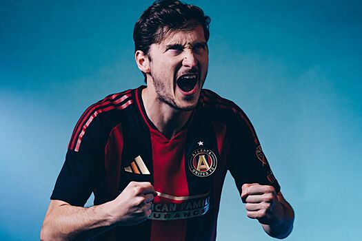 «Не сказал бы, что загнивает». Алексей Миранчук — о жизни в США