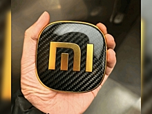 Китай захлестнула волна краж золотых шильдиков с автомобилей Xiaomi SU7 Ultra