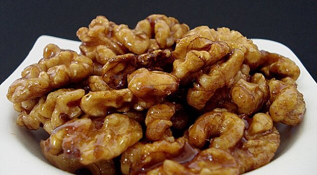 Грецкие орехи улучшают показатели крови независимо от смены рациона