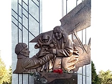 В Полоцке открыли памятник героям, спасшим около 200 сирот в годы ВОВ