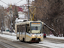 В Томске произошло столкновение машины скорой помощи и трамвая