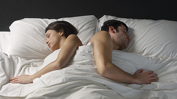 Что делать, если один из партнеров стал холоден в постели