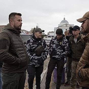 В Одессе националисты схлестнулись с полицией из-за партии Медведчука
