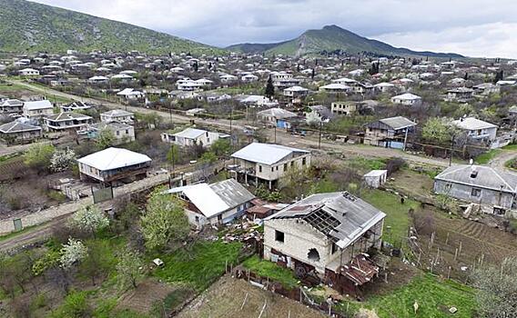 «Две армии одного народа» готовят поход на Карабах