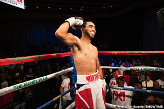 Элиминатор WBA: Мартинес дважды падал, но сумел победить Марреро