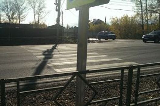 В Сургутском районе таксист сбил ребенка «на зебре»