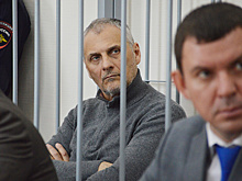 Экс-губернатор Сахалина Хорошавин приговорен к 13 лет колонии строгого режима
