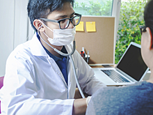 Анальные мазки на COVID-19 стали обязательными для въезда в Китай