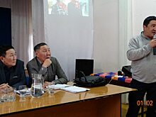 Быракааттар, өргүөттэр суһал көмө массыынатыгар наадыйаллар