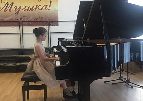 Отчетный концерт провели в Детской школе искусств имени Александра Корнеева