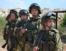 На ТНТ стартует реалити-шоу «Солдатки» про жизнь девушек в российской армии