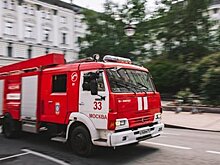 Из горящей квартиры на востоке Москвы спасли двух женщин