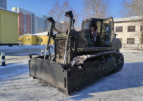 В Екатеринбурге железнодорожники ЦВО организовали для детей праздник «Февральские мотивы»