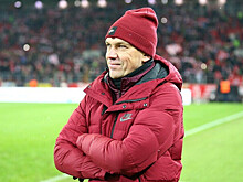 «Челябинск» продлил контракт с главным тренером Романом Пилипчуком