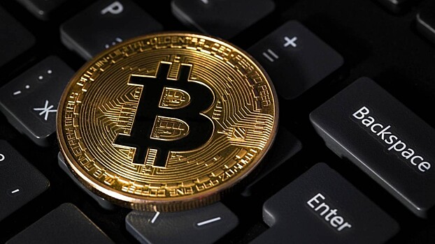 Курс биткоина нормализовался? За ночь — рост сразу на 2 тысячи долларов
