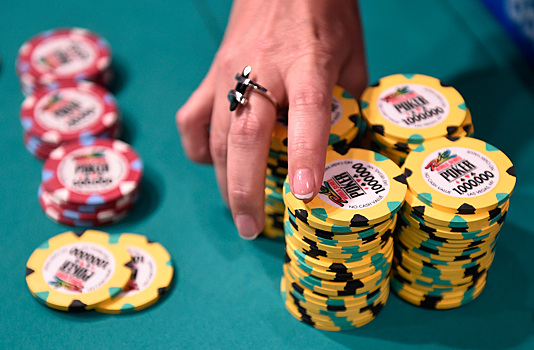 Владельцы команд NA LCS сыграли в благотворительном турнире по покеру