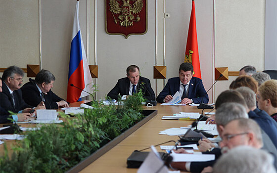 Одиннадцать дворов в Брянске благоустроят в текущем году